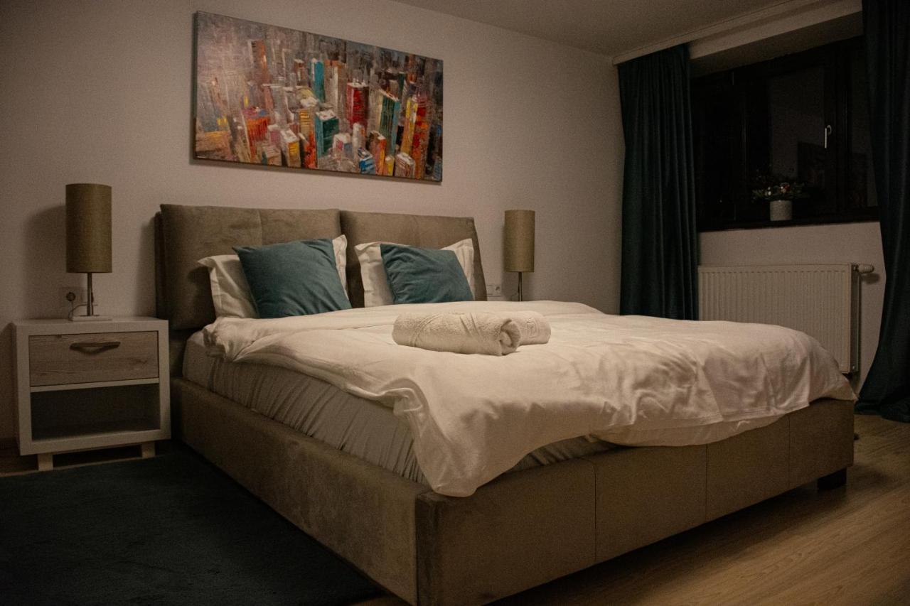 Janine Garden Hotel บราชอฟ ภายนอก รูปภาพ