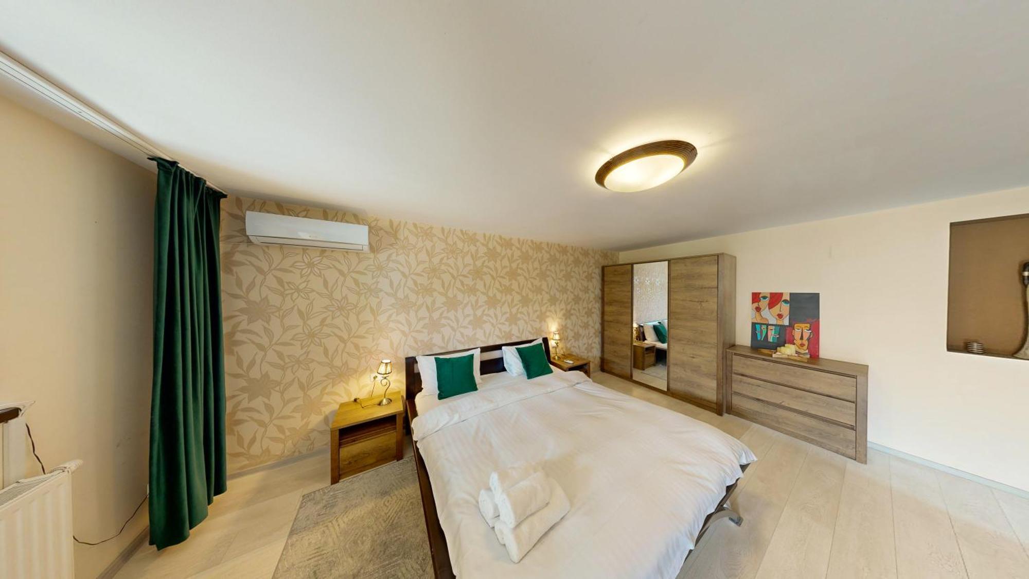 Janine Garden Hotel บราชอฟ ภายนอก รูปภาพ